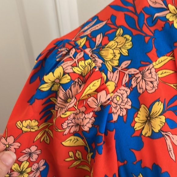 Nanette Lepore red multicolor floral blouse Size XS feels like medium size - Picture 8 of 16